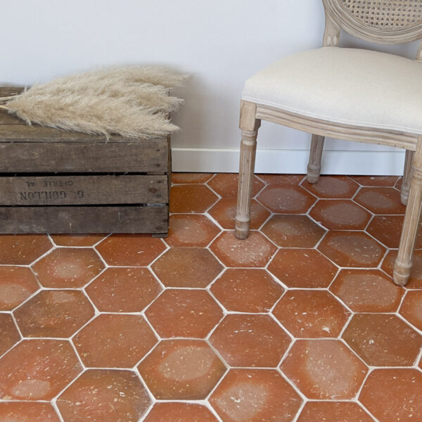 Tomettes hexagonales rouges – Image 4