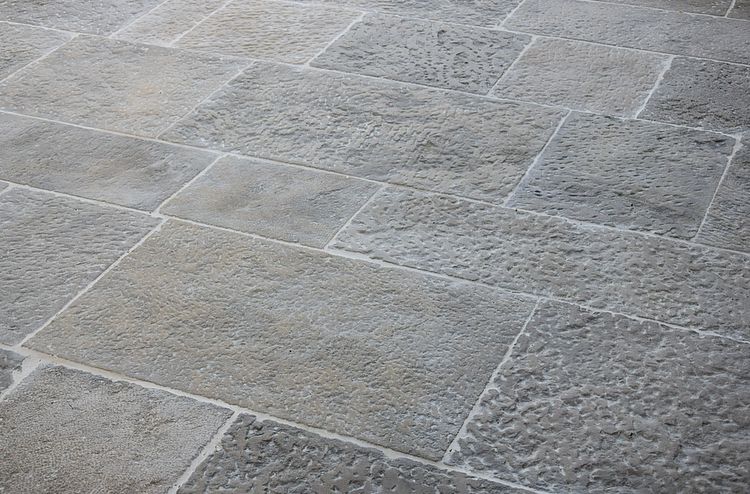 dallage en pierre naturelle