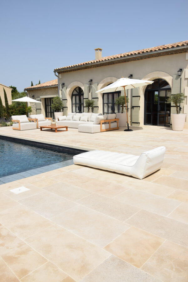 Swimming pool coping in natural stone old cottage